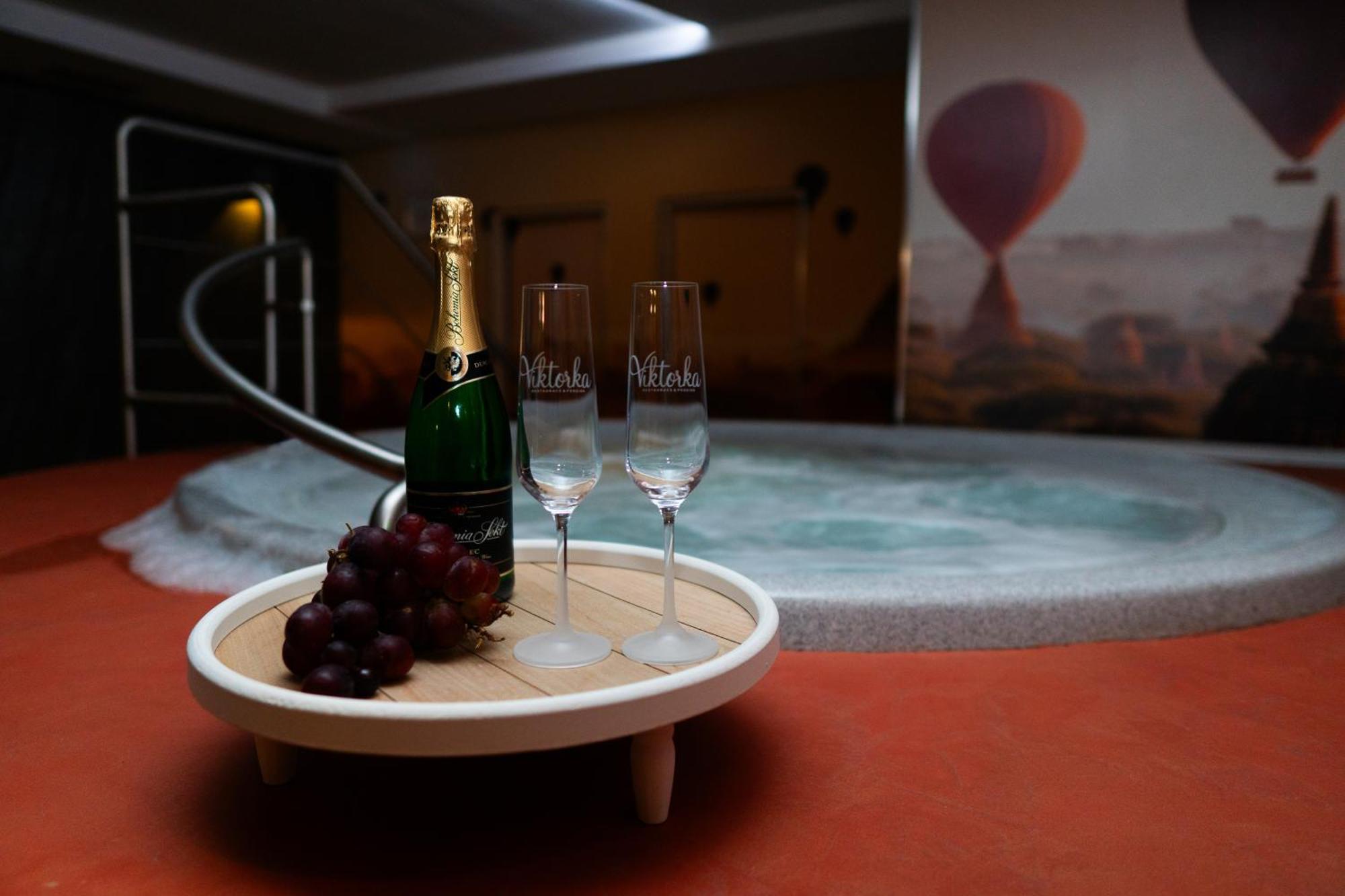 Wellness Hotel - Viktorka, Herecky Dum Ceska Skalice Luaran gambar